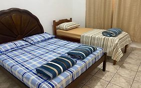 Casa Sto Antônio - 8 min pela Dutra até o Santuário